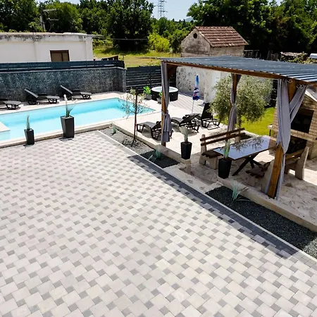 Vila Aurora Ljubuški